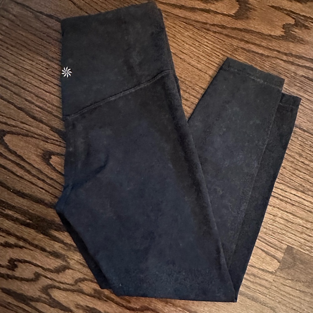 Never Worn Athleta 7/8 legging